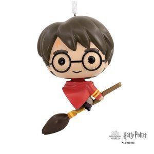 Hallmark 2021 Wizarding World of Harry Potter Broom Wobble Bobble Head Ornament